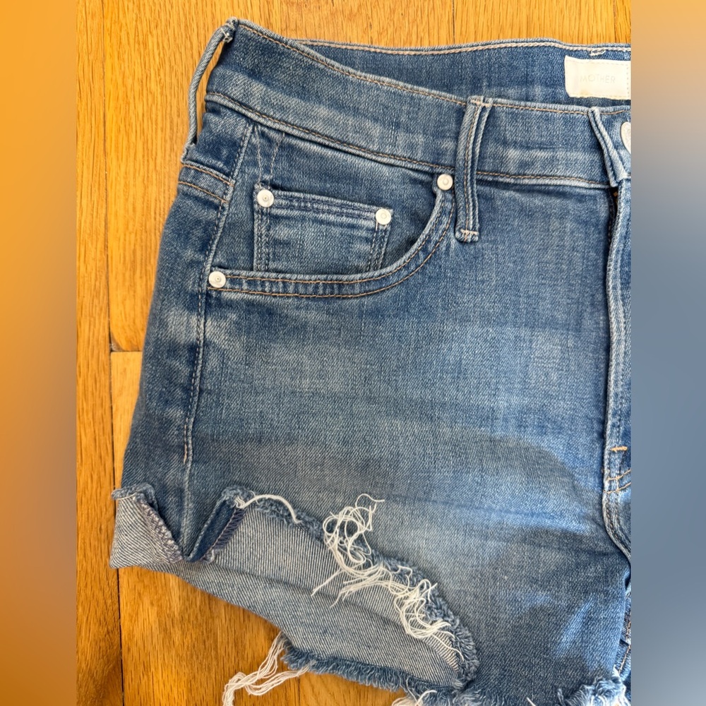 Mother Rascal Slit Flip Denim Short - Picture 5 of 8